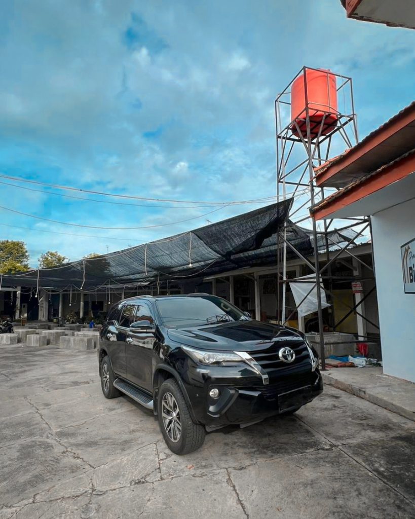 Harga Sewa Rental Mobil Fortuner Lepas Kunci Lebih Menguntungkan Daripada Beli Sendiri – Golden Trans (2025) Terdekat di Lamongan