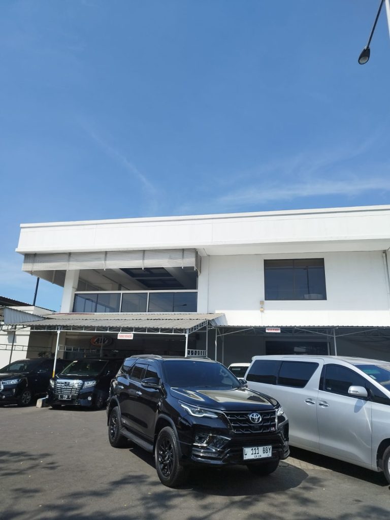 Sewa Fortuner 2.8 GR Lepas Kunci di Jawa Timur