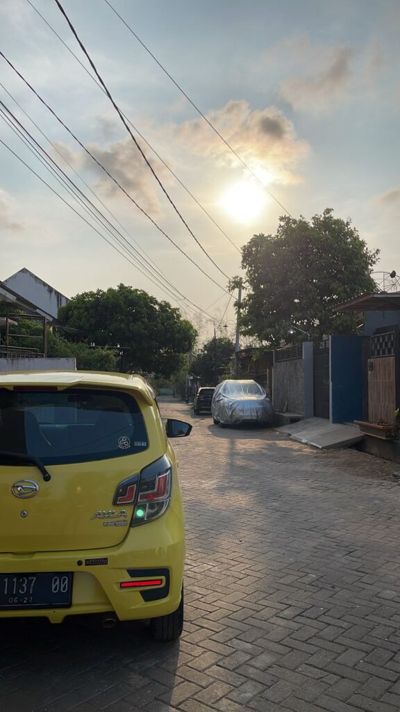 Rental Ayla 1.2 Lepas Kunci di Tuban