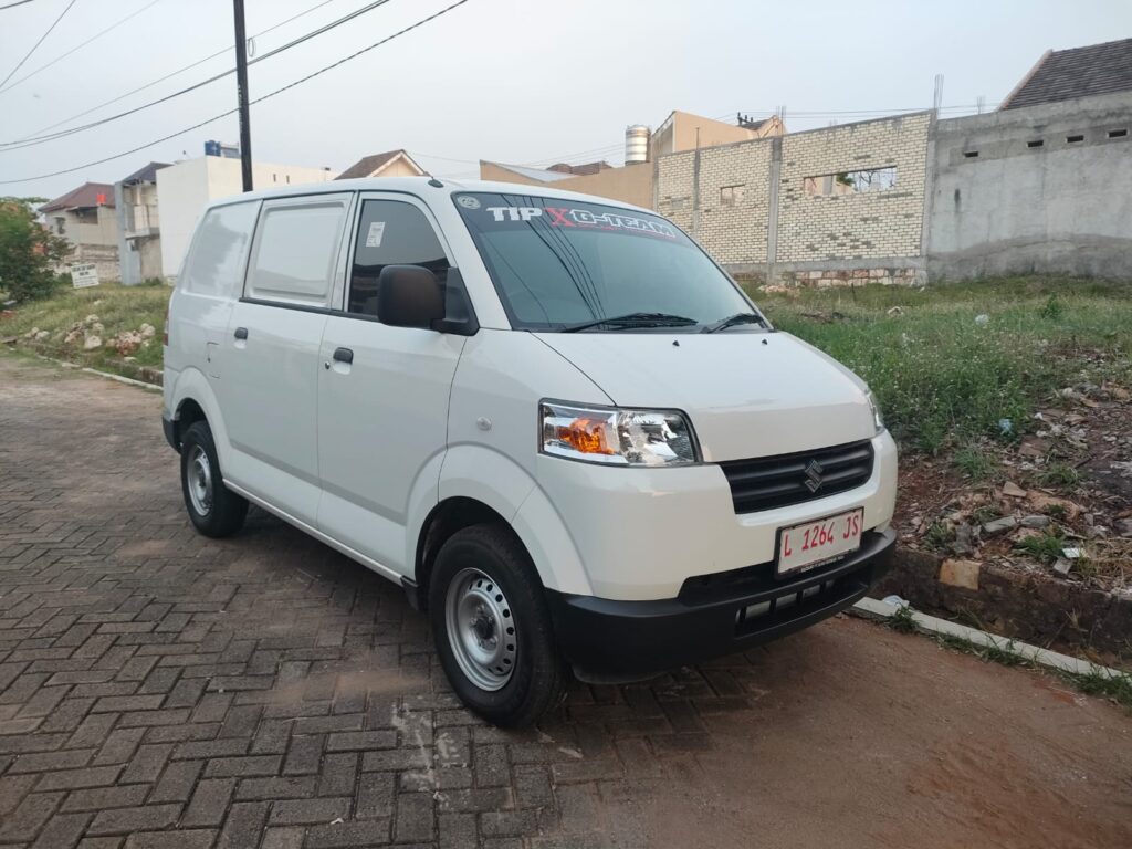 Sewa Rental Mobil Blind Van Untuk Muatan Barang Menjadi Lebih Aman dan Privasi Tetap Terjaga – Golden Transport 2026 Terdekat di Tuban